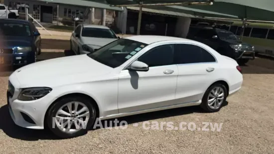 Picture of Mercedes Benz C-Class 2018