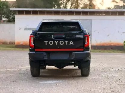 Picture of Toyota Hilux 2026