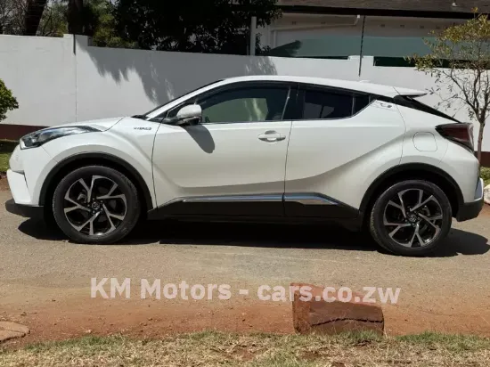 Picture of Toyota C-HR 2017