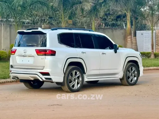 Picture of Toyota Land Cruiser 2024