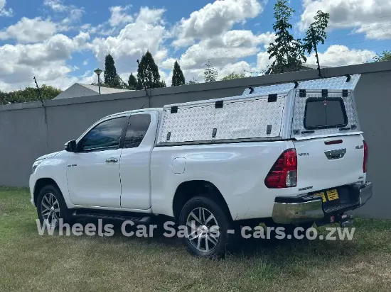 Picture of Toyota Raider 2018