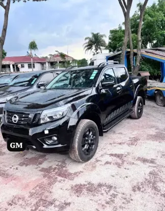 Picture of Nissan Navara 2020