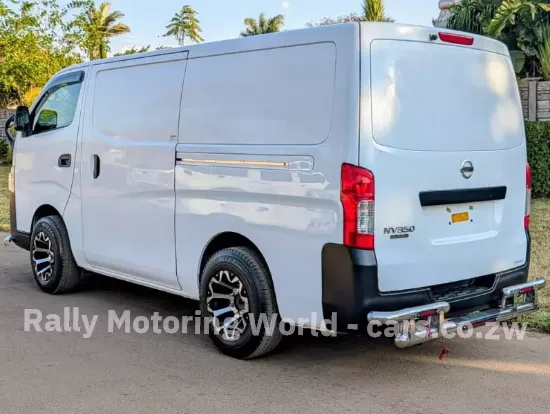 Picture of Nissan NV350 2019