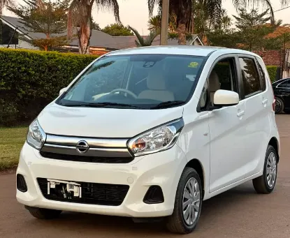 Picture of Nissan 2017