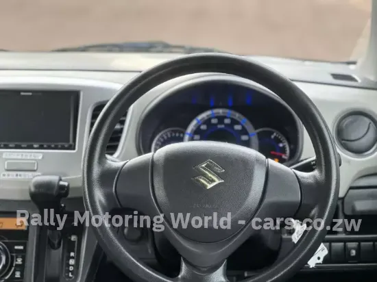 Picture of Suzuki 2016