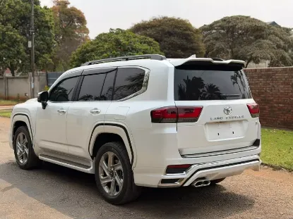 Picture of Toyota Land Cruiser 2025