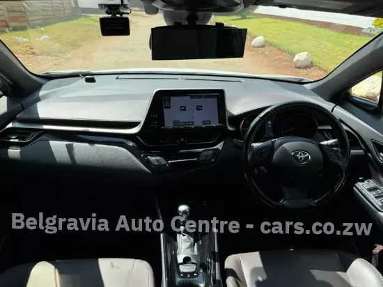 Picture of Toyota C-HR 2019