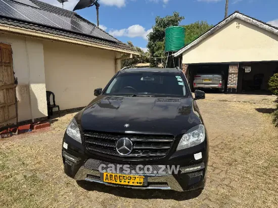 Picture of Mercedes Benz ML-Class 2012