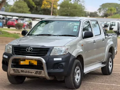 Picture of Affordable OFFROAD - Double Cabs For Hire - Toyota Hilux D4D !! From