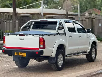 Picture of Affordable OFFROAD - Double Cabs For Hire - Toyota Hilux D4D !! From