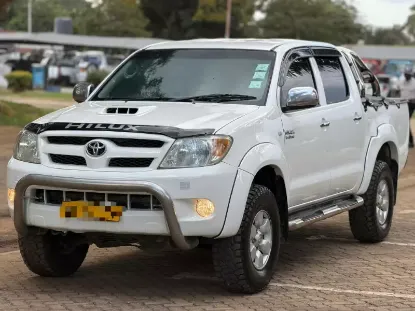 Picture of OFFROAD - Toyota Hilux D4D For Hire !! From