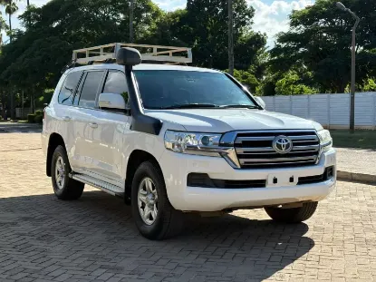 Picture of Toyota Land Cruiser 2016