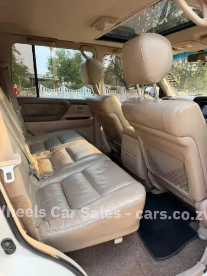 Picture of Toyota Land Cruiser 2008