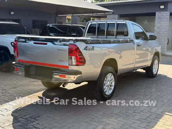 Picture of Toyota Hilux 2022