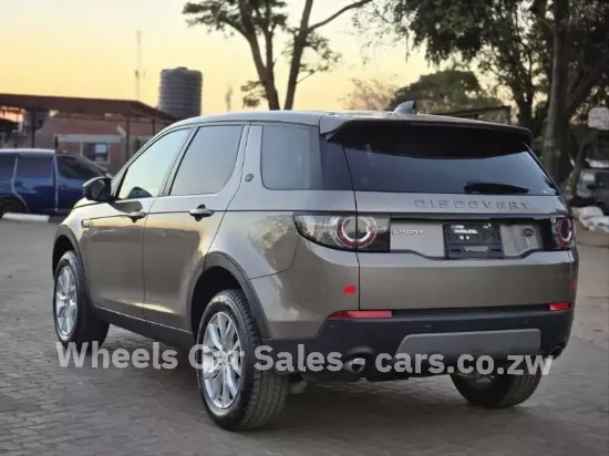 Picture of Land Rover Discovery 2017