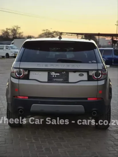 Picture of Land Rover Discovery 2017