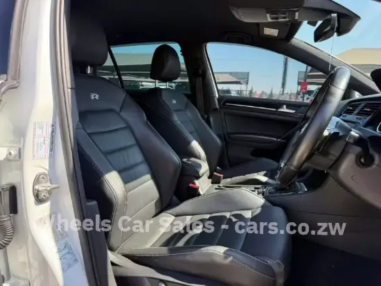 Picture of VW Golf 2017