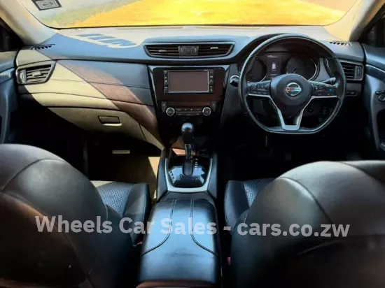 Picture of Nissan X-Trail 2019