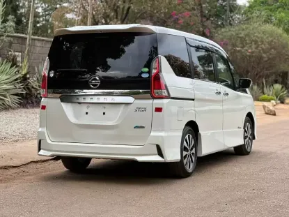 Picture of Spacious, Reliable Nissan Serena C27 7Seater for hire -- From