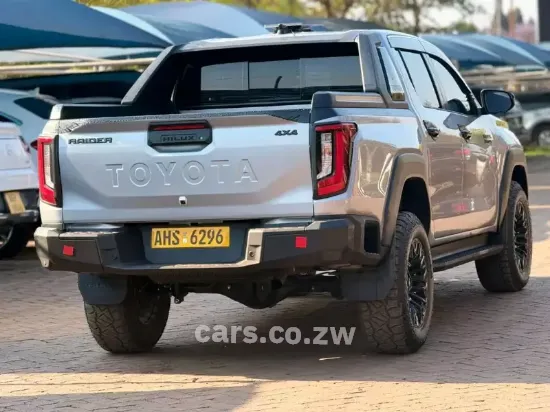 Picture of Toyota Hilux 2025