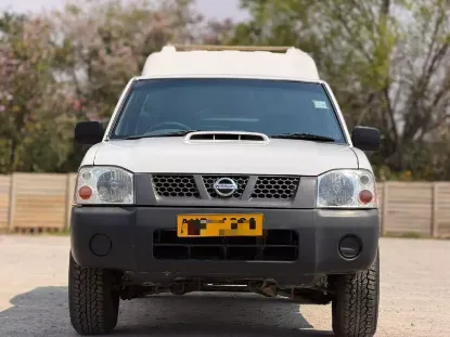 Picture of Nissan NP300 2019
