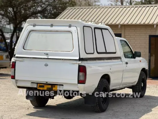 Picture of Nissan NP300 2019