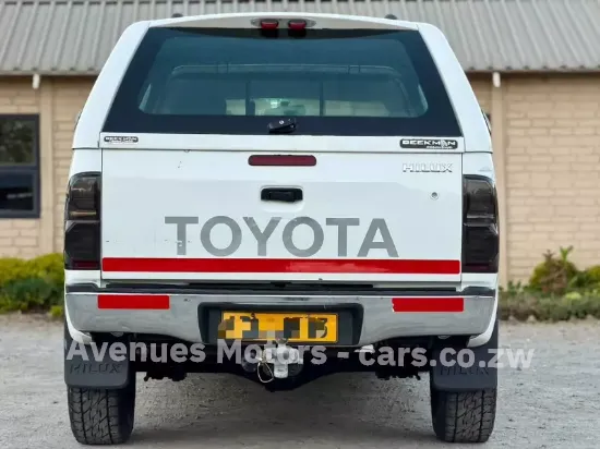 Picture of Toyota Hilux 2011