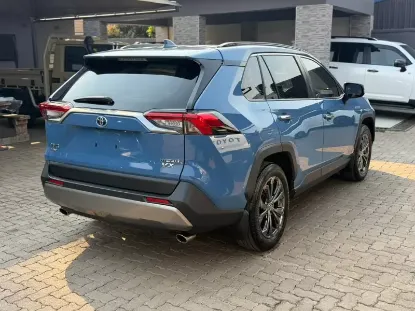 Picture of Toyota Rav4 2023