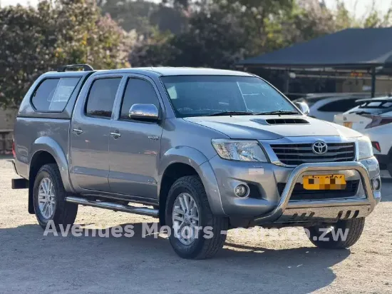 Picture of Toyota Hilux 2015