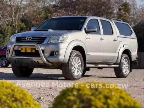 Picture of Toyota Hilux 2015
