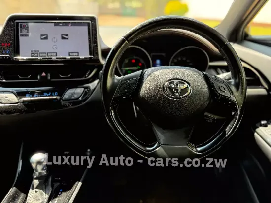 Picture of Toyota C-HR 2017