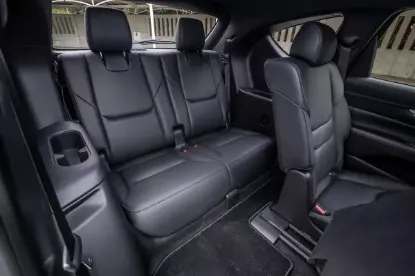 Picture of Mazda CX-8 6/7 seaters for hire!