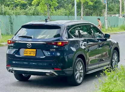 Picture of Six / Seven seater Mazda CX-8 for hire!