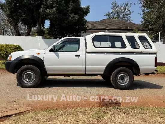 Picture of Nissan NP300 2017