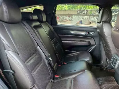 Picture of 3 seat row Mazda CX-8 for hire!