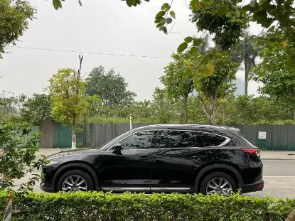 Picture of Three row Mazda CX-8s!