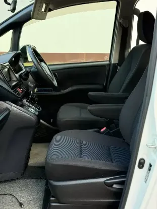 Picture of Toyota Noah 2017