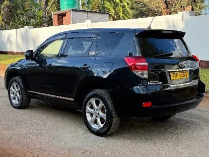 Picture of Toyota Vanguard 2013