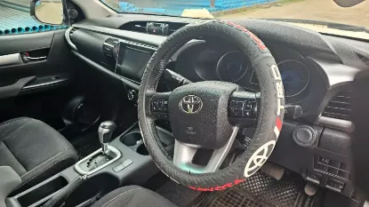 Picture of Toyota Hilux 2017