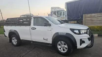Picture of Toyota Hilux 2020