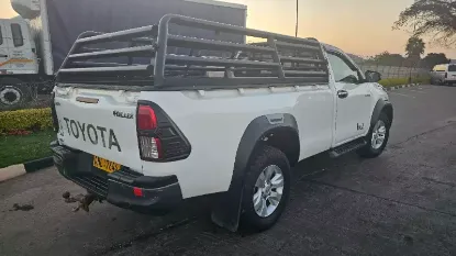 Picture of Toyota Hilux 2020