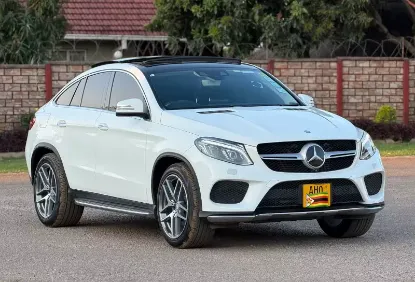 Picture of Mercedes Benz GLE 2017