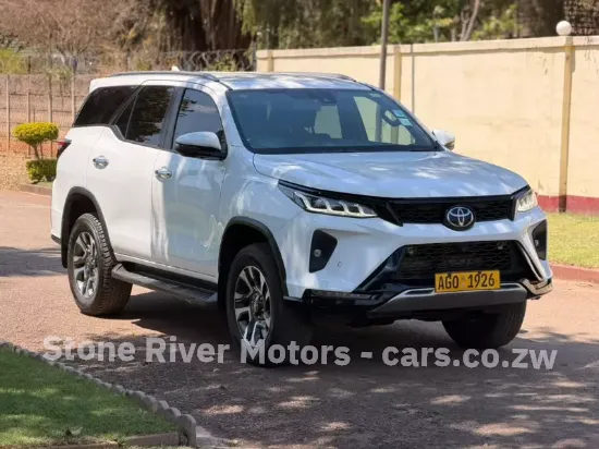Picture of Toyota Fortuner 2023
