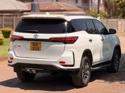 Picture of Toyota Fortuner 2023