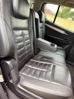 Picture of Isuzu Mu-X 2019