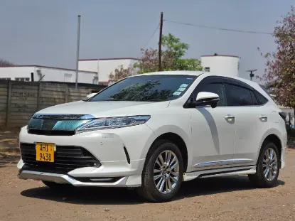 Picture of Toyota Harrier 2017