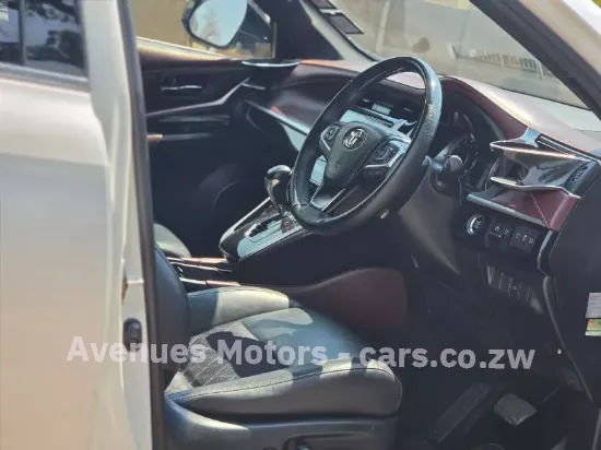 Picture of Toyota Harrier 2017