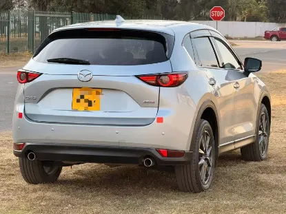 Picture of Mazda CX-5 2017