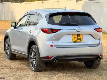 Picture of Mazda CX-5 2017