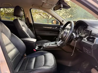 Picture of Mazda CX-5 2017